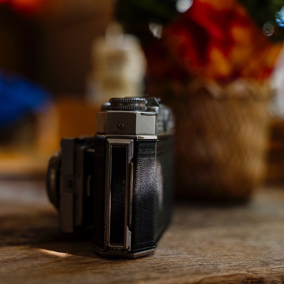 Ansco Karomat folding rangefinder 1950s 35mm film camera - Picture 4 of 9